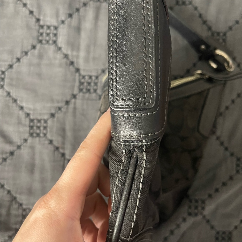 Coach Leather Bag - Picture 4 of 6
